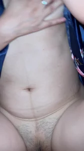 漂亮妹妹水多一会多，原创，请勿转载